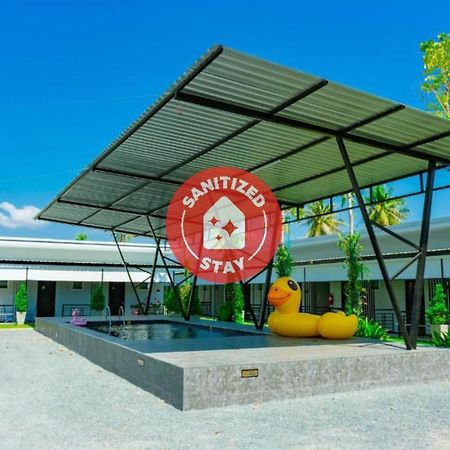 Oyo 533 Runya Poolvilla Pracsuap Khirikhan Kültér fotó